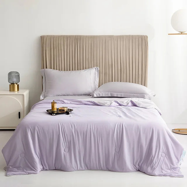 Smooth Air Condition Comforter Lightweight Cooling Blankets