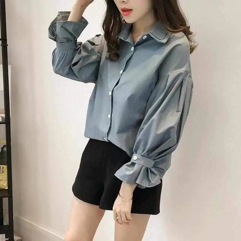 Charm Buttoned Blouse