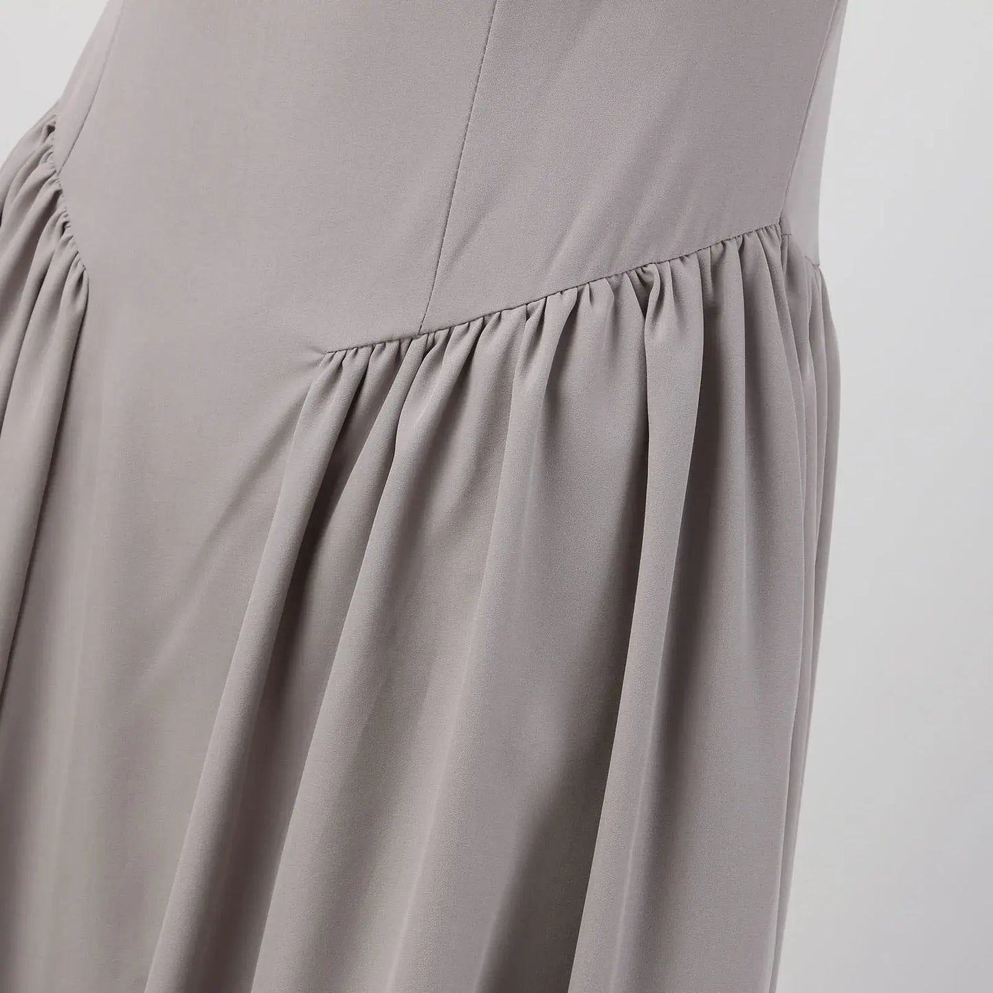 Ärmelloses Kleid für Damen