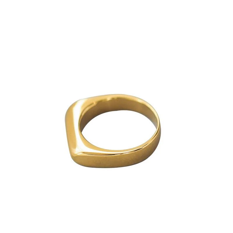2021 Hot Sell Square Plain Ring: 18 Karat vergoldeter Titan-Edelstahlschmuck