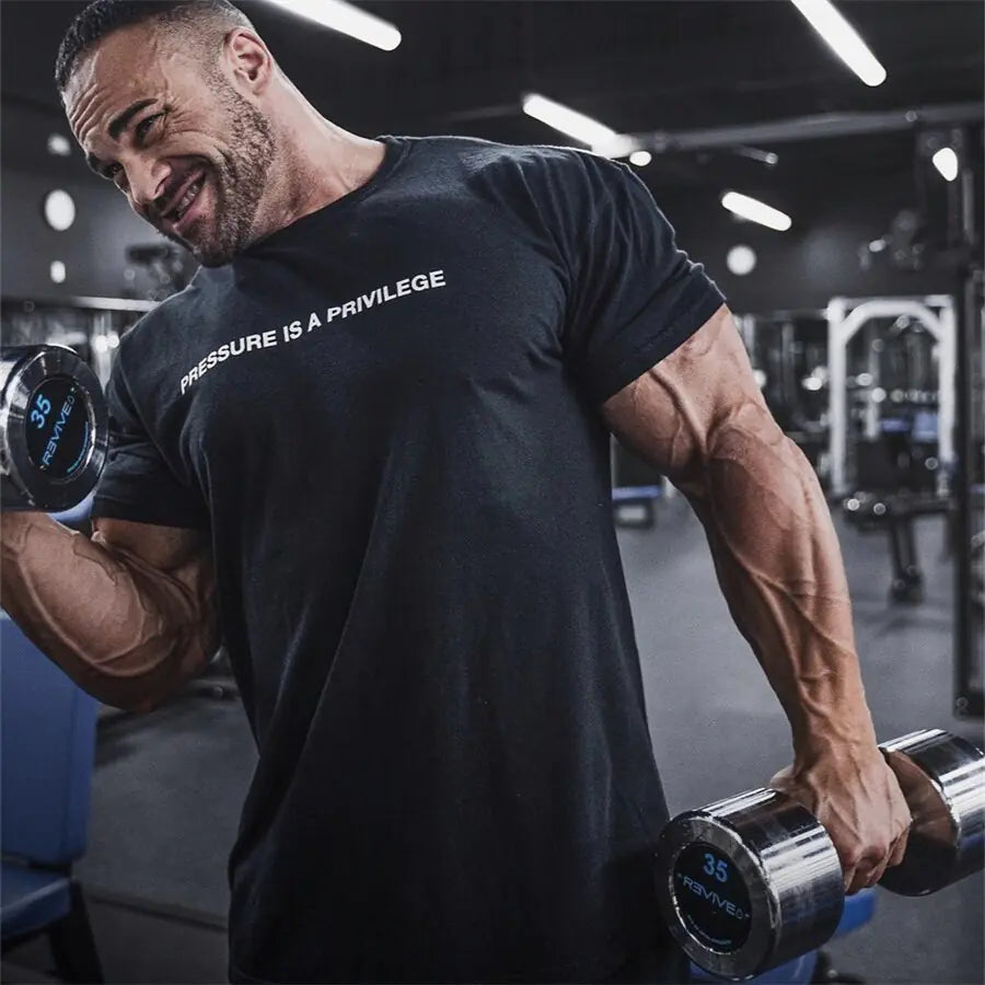 Camiseta deportiva de gimnasio estampada de verano para hombre