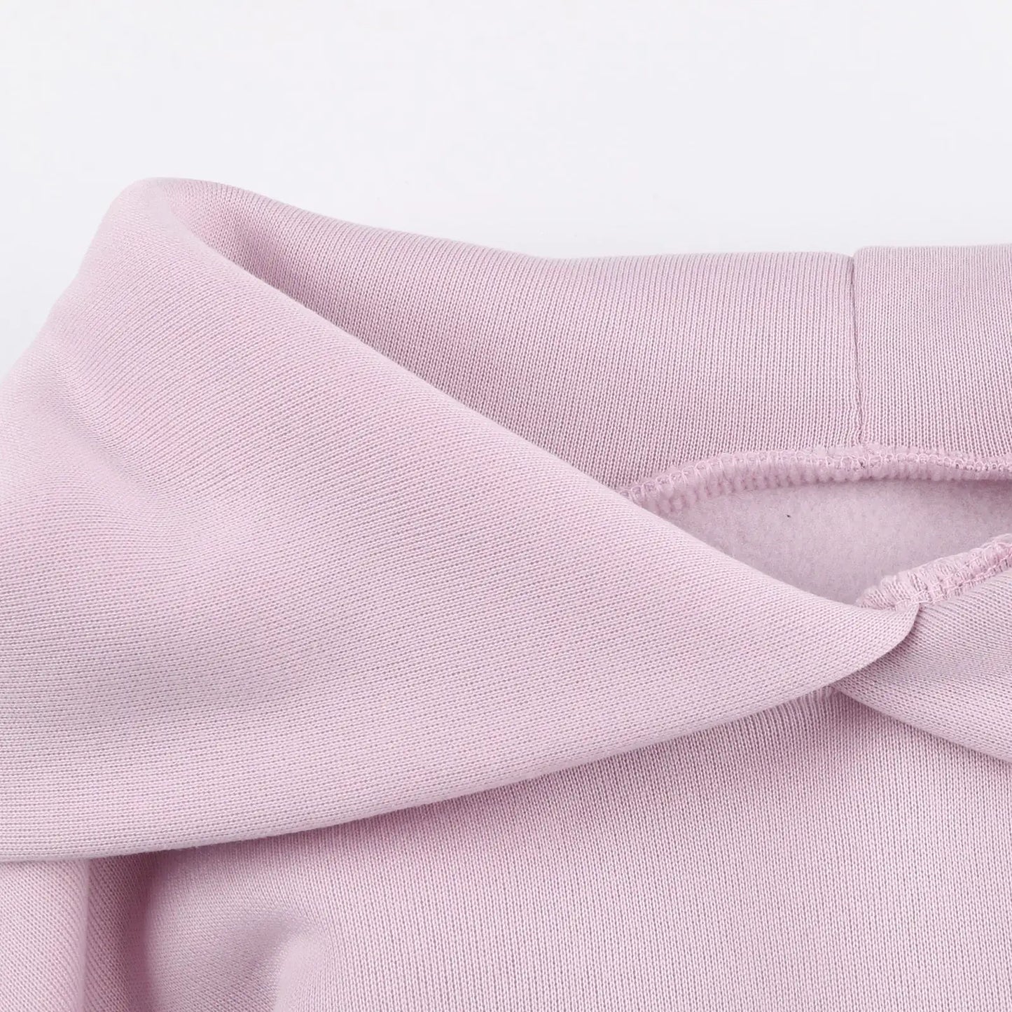 Conjunto de sudadera con capucha de invierno esencial