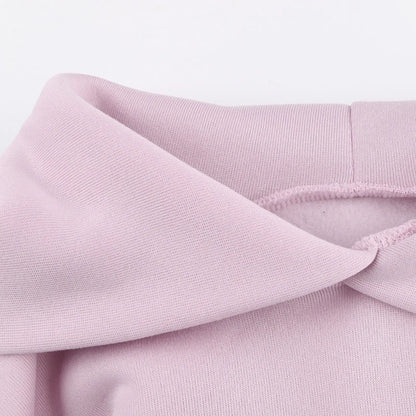 Conjunto de sudadera con capucha de invierno esencial