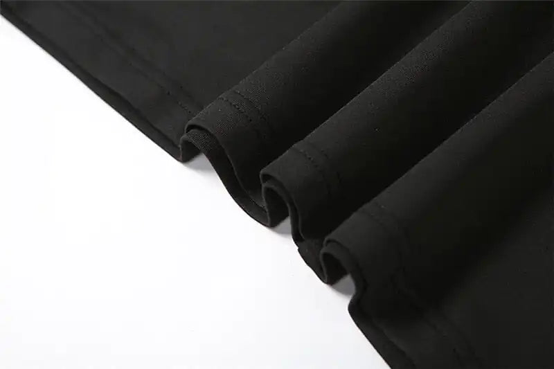 Elegantes rückenfreies Kleid