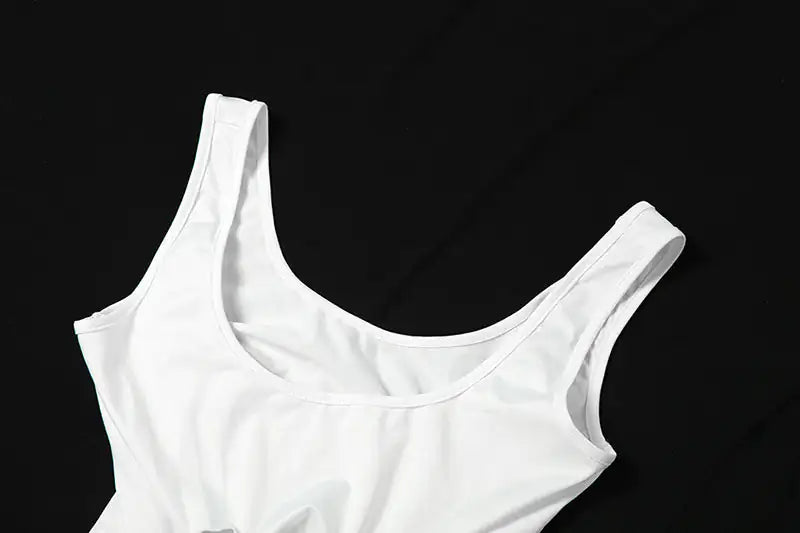 Überzeugendes Cutout-Minikleid