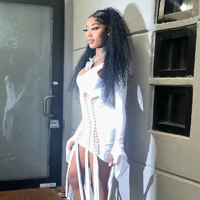 Überzeugendes Cutout-Minikleid