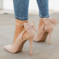 Zapatos de mujer con hebilla y línea de lazo