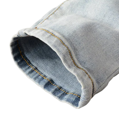 Vaqueros desgastados celestes