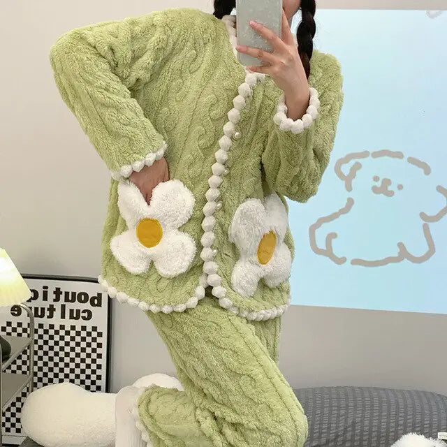 Pijamas de otoño e invierno para mujer.